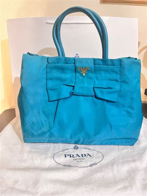 prada tessuto fiocco|Bags .